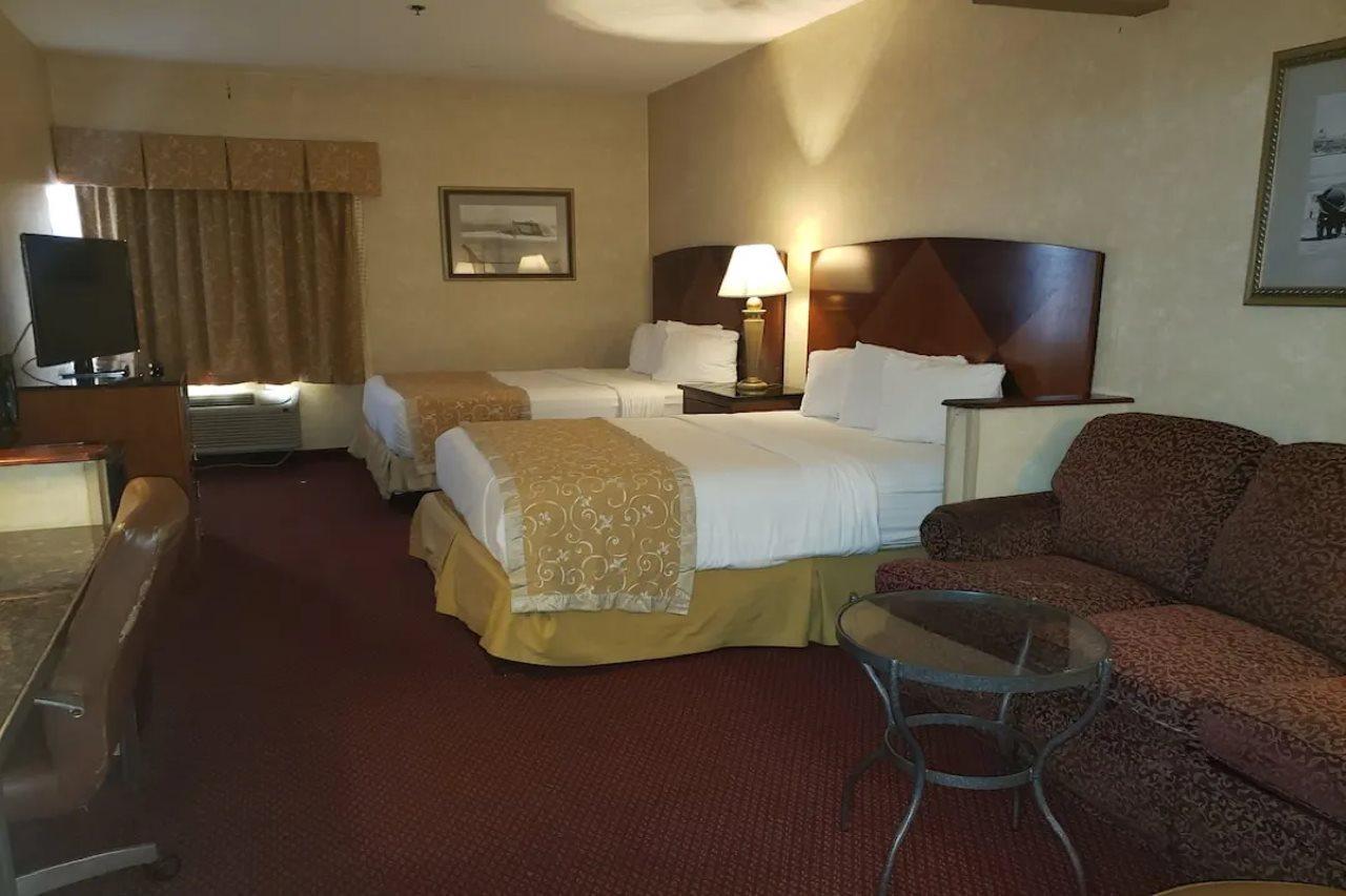 Comfort Suites Detroit/Warren Esterno foto
